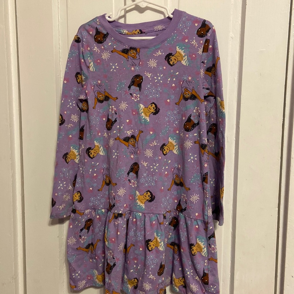 Encanto dress size small (6-6X)